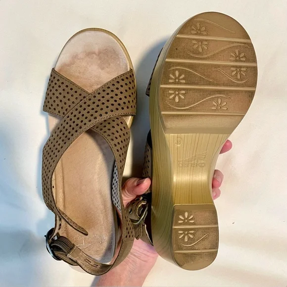 LOT OF 2 DANSKO Jacinda Nubuck & Gray Criss Cross Slingback Sandals- Wmn Sz 7.5 - Picture 6 of 13